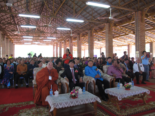 Mít tinh kỷ niệm ngày sinh Chủ tịch Hồ Chí Minh tại Nakhon Phanom - ảnh 1